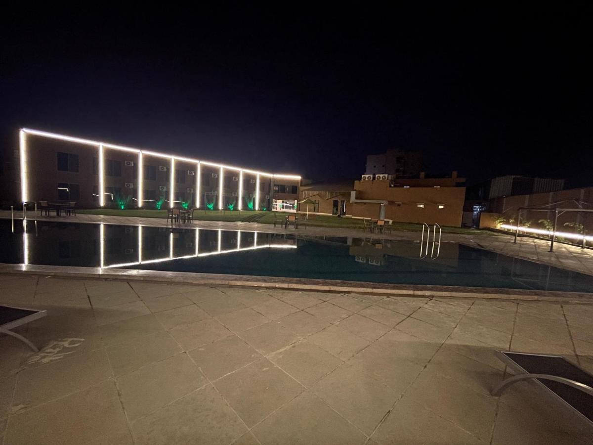 Heaven 7 Hotel & Resort Himatnagar Exterior foto